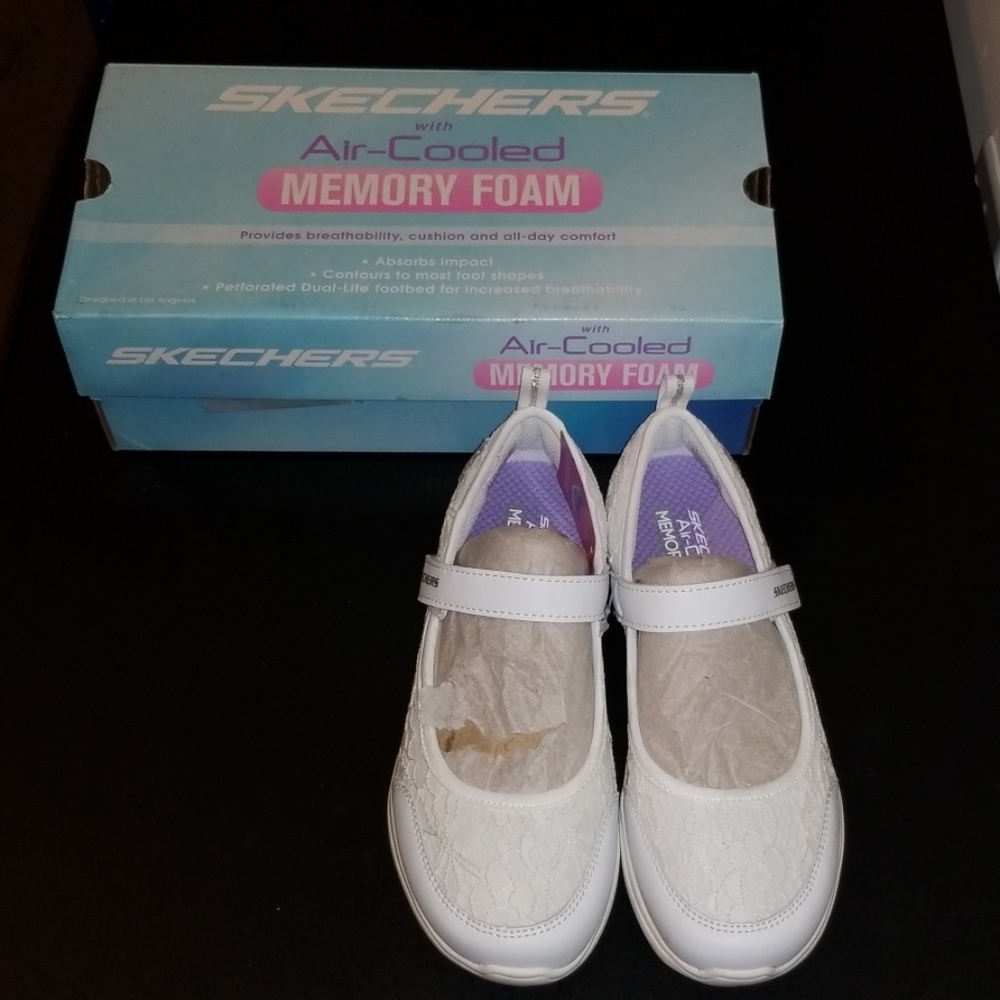Skechers shoes